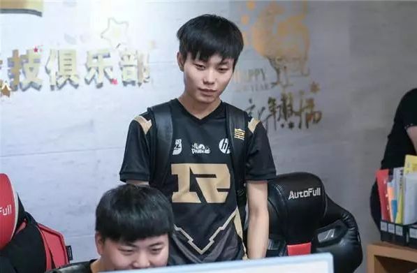 和哈登的组 和哈登的组